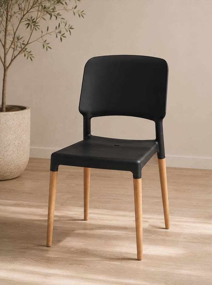 Belloch Black Chair by Santa & Cole