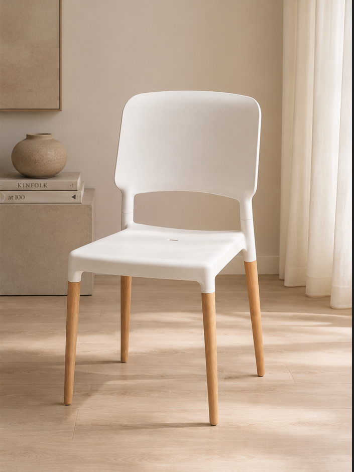Belloch Off-White Chair by Santa & Cole